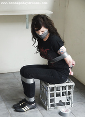 misc bondage pics 23