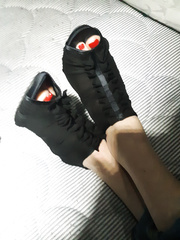 My sexy feet wanting to be tied