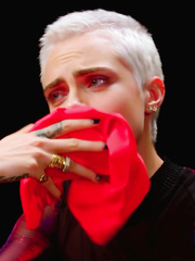 Cara Delevingne