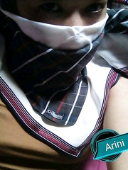 Women and hankies
