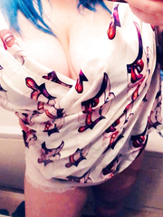 Scarfs fetish