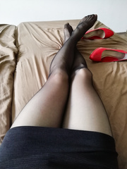Legs & heels
