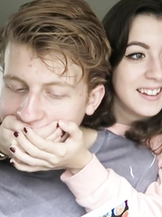 GF gags BF