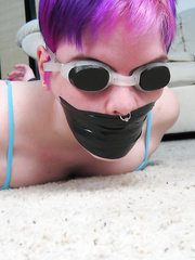 Self bondage 74