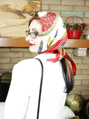 Scarf bondage 03