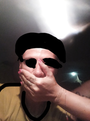 Handgag friend