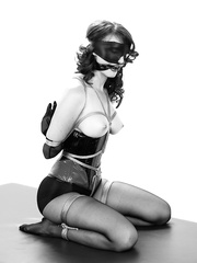 B&W bondage
