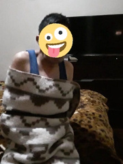 Selfbondage in a very hairy wool blanket