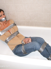 Kobe Lee duct taped