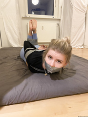 Blonde Gym Girl In A Sticky Situation - GagTheGirl