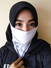 White Mask Indonesian Girl