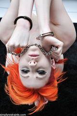 Ulorin in chains