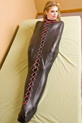 Straitjacket and bodybag