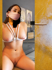 Tamara nackt geknebelt und gefesselt