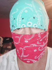 BANDANA BLINDFOLSED N GAGGED