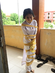 Vietnam Studnet in bondage